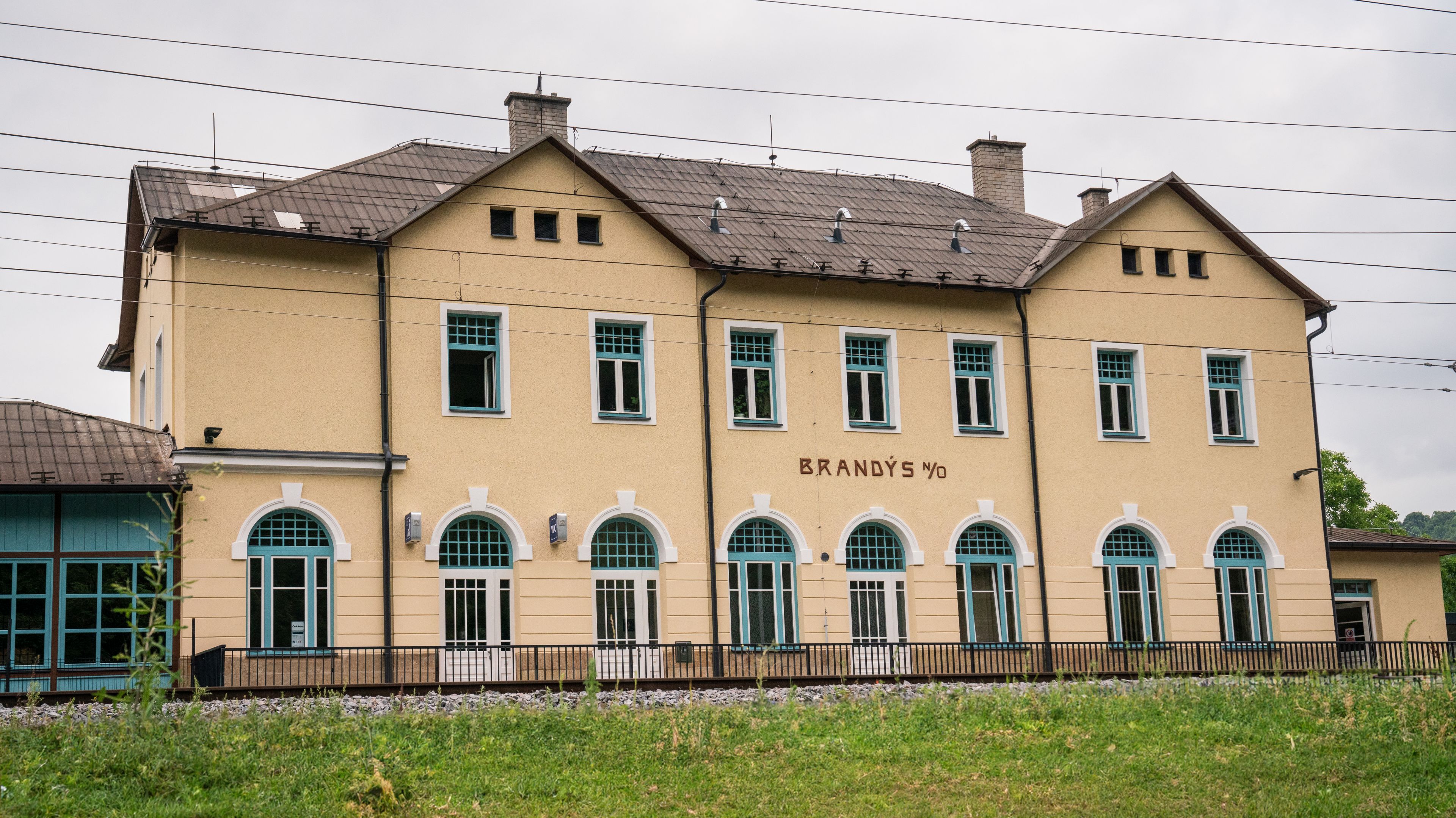 Ukážka realizácie dreveného atypického okna INCON Natura